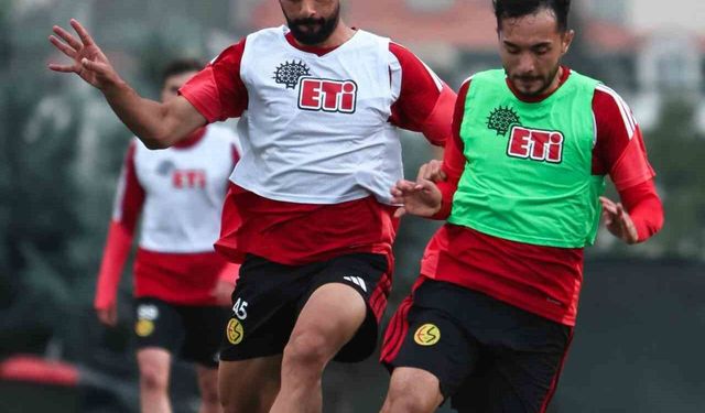 Eskişehirspor, Balıkesirspor maçı için hazırlanıyor
