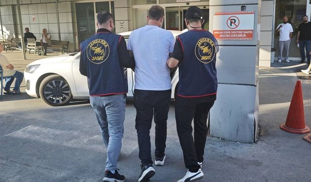 Hapis cezasıyla aranan 2 firari İstanbul'da yakalandı