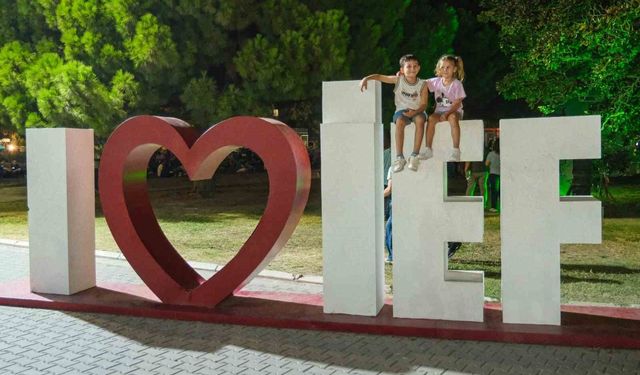 İEF'de sanat dolu gece