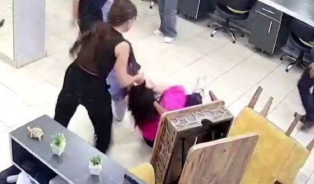 Kahramanmaraş'ta saç kesimini beğenmeyen müşterinin akrabaları kadın kuaförü darp etti