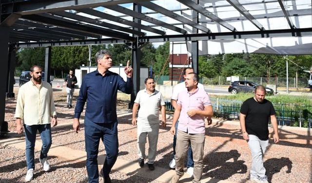 Kartepe'de Ataevler Kent Çarşısı yükseliyor