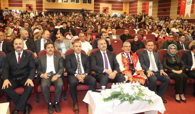 KMÜ'de yeni akademik yılı açılış töreni düzenlendi