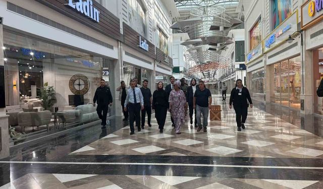 KUMSmall'da bir First Lady