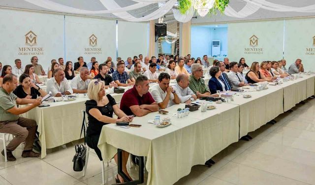 Menteşe'de müdürler kurulu toplantısı gerçekleştirildi