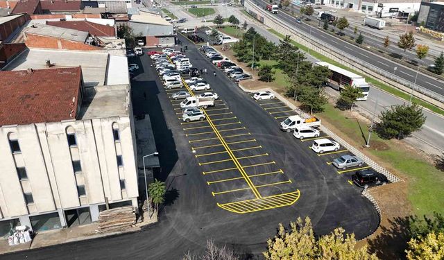 Mobilya sanayisine nefes aldıran otopark hizmete girdi