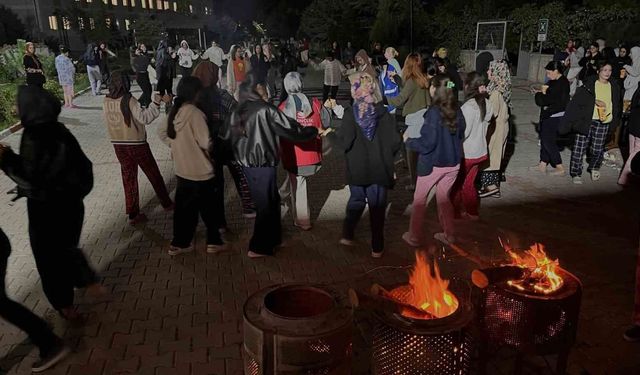 NÖHÜ öğrencileri 'Hoş Geldiniz' buluşmasında bir araya geldi