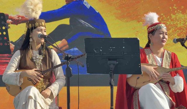 Sultangazi'de spor heyecanı: 33 ilden 700 sporcu buluştu