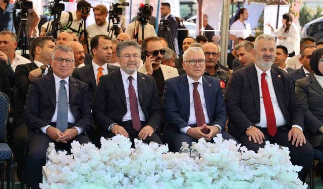 Tarım ve Orman Bakanı Yumaklı: 'Gıda arz güvenliği tehdit altında'