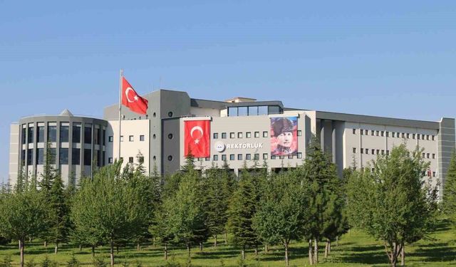 THE 2027 Dünya Sıralaması'nda tarihi yükseliş: Erciyes Üniversitesi 316 basamak birden yükseldi