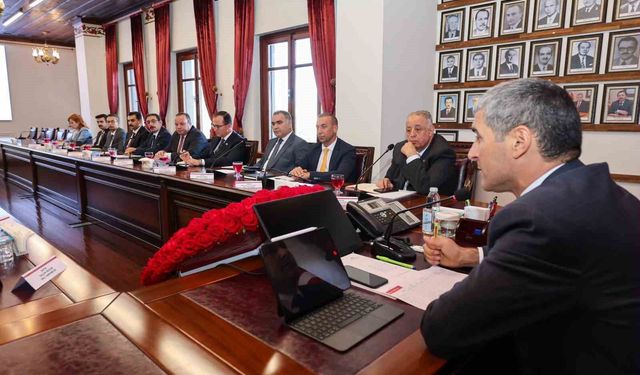 Vali Aktaş: 'Kamu hizmetlerinde hız ve koordinasyon çok önemli'
