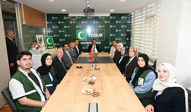Yeşilay Erzurum Şubesi faaliyetlerde Türkiye 1'incisi oldu