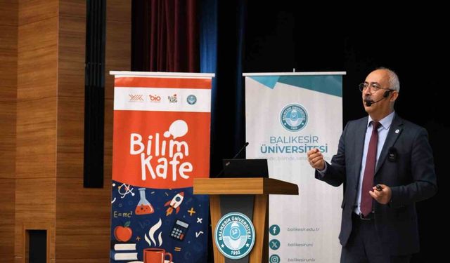 60 yaş üzeri Tazelenme Üniversitesinde 'Tıbbi Bitkilerin Doğru Kullanımı' semineri