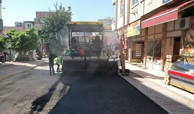 Akdeniz'de Üç Ocak Mahallesinin sokakları yenileniyor