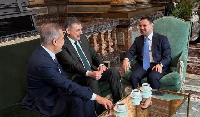 Bakan Fidan, Çiftçi ve Gürlek'ten güçlü diplomasi mesaisine kahve molası