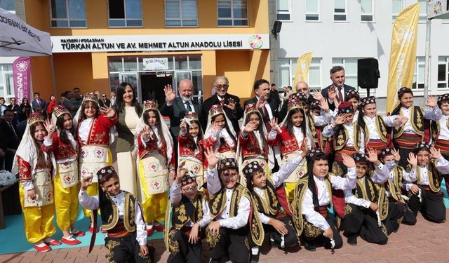 Başkan Çolakbayrakdar: 'Kayserimizin geleceği için yüksek standartlarda okullar yapıyoruz'