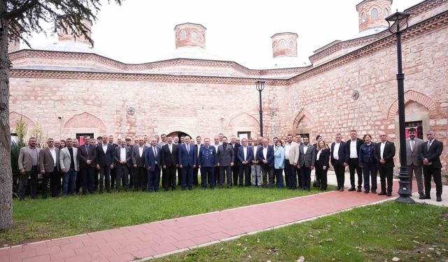 Başkan Özel: 'Muhtarlar bizim en yakın çalışma arkadaşımız'