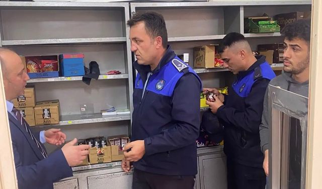 Bayburt'ta okul kantinlerine zabıta denetimi
