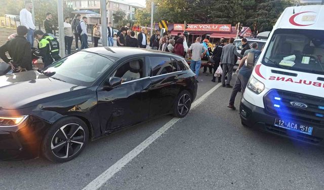 Bingöl'de iki ayrı trafik kazasında 3 kişi yaralandı