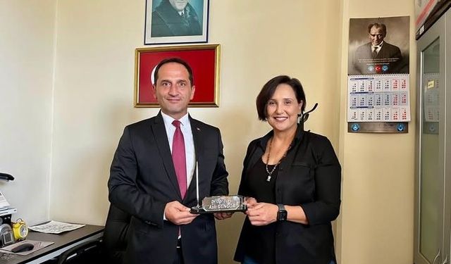 Burhaniye MYO'da yeni Bölüm Başkanı Aslı Güngör oldu