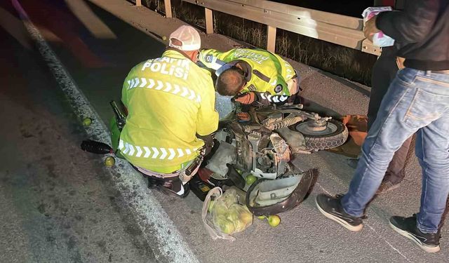 Elektrikli bisiklet yayaya çarptı: 2 yaralı