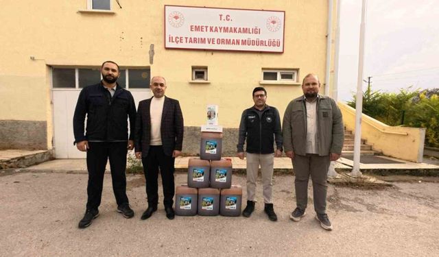 Emet'te 10 süt işletmesine antimastitör cihazı desteği