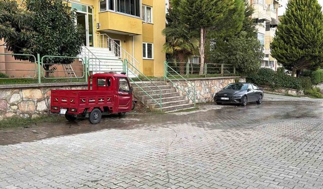 Evinin son eşyalarını almak için geldi, tartıştığı komşusu tarafından öldürüldü
