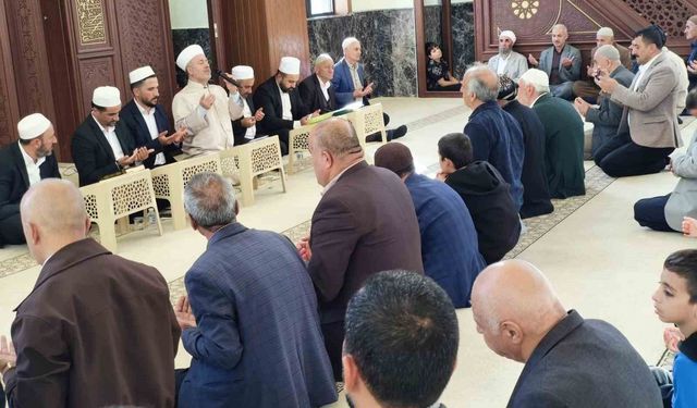 Hakkari'de vefat eden din görevlileri anıldı