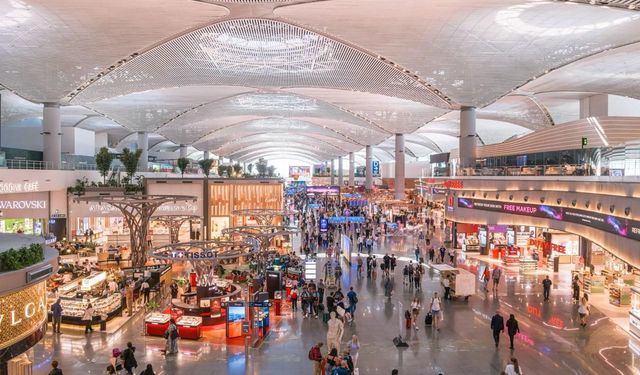 İGA İstanbul Havalimanı Condé Nast Traveller Ödülleri'nde yine 1'inci sırada
