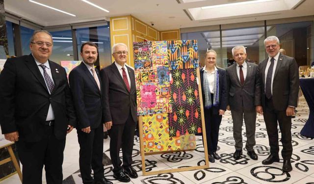 İzmir'de Türk-İrlanda kültürünü buluşturan sergi