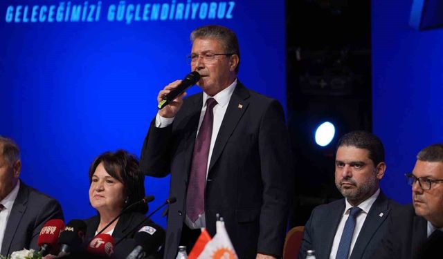 KKTC Başbakanı Üstel'den gençlere kapsamlı destek sözü