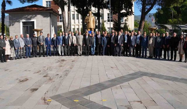 Köyceğiz'de Muhtarlar Günü törenle kutlandı