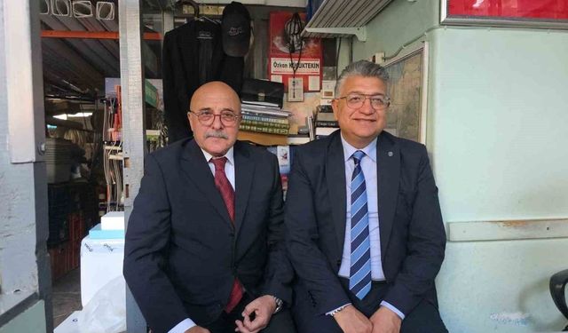 Kütahya'nın 43 yıllık muhtarına anlamlı ziyaret