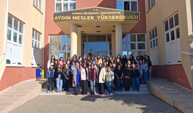 Liseli öğrenciler ADÜ'nün eğitim imkanlarını yerinde gördü