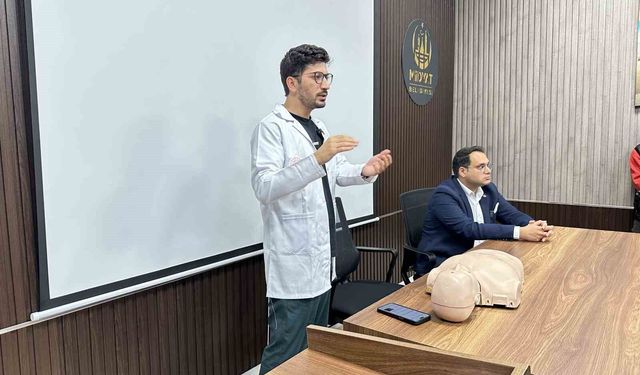 Mardin'de 'temel yaşam desteği ve heimlich manevrası' anlatıldı
