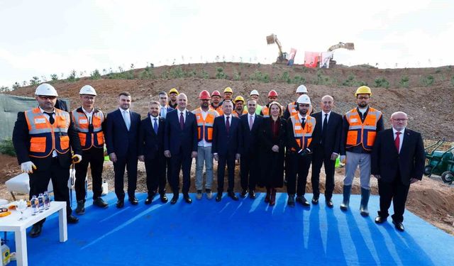 Rönesans ve Digital Realty, Ankara'daki veri merkezi kampüsünün temelini attı