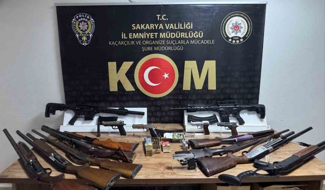 Sakarya'da 'Sokaklar Güvende' operasyonu: 6 gözaltı