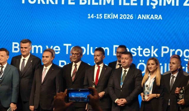 Sanayi ve Teknoloji Bakanı Kacır'dan BİLİMFEST Kayseri'ye Türkiye birinciliği ödülü