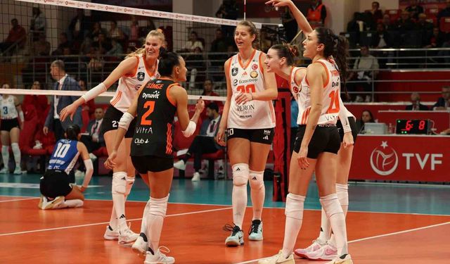 Sultanlar Ligi: Nilüfer Belediyespor: 2 - Eczacıbaşı Peron İstanbul: 3