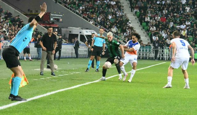 TFF 2. Lig: Sakaryaspor: 2 - İskenderunspor: 2