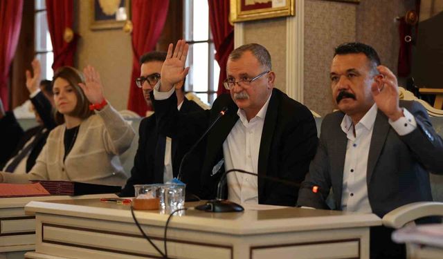 Yunusemre'de 2027 bütçesi kabul edildi
