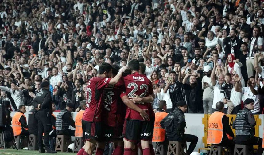 Beşiktaş'ta Yakup Arda Kılıç, ilk kez A takım forması giydi - Yozgat Medya