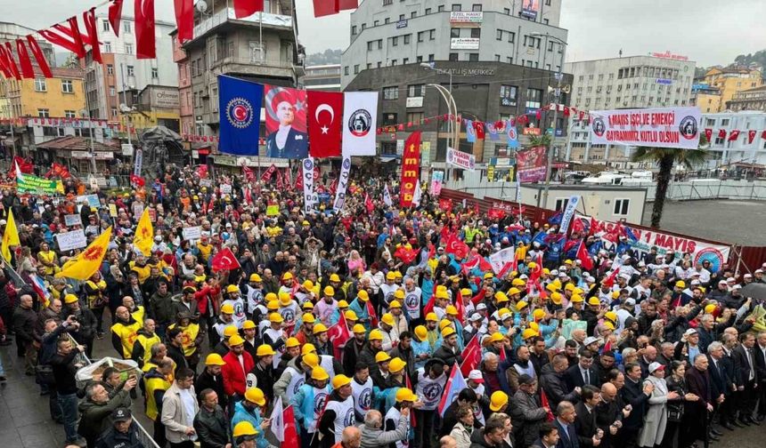 Zonguldak’ta 1 Mayıs Emek ve Dayanışma Günü coşkuyla kutlandı
