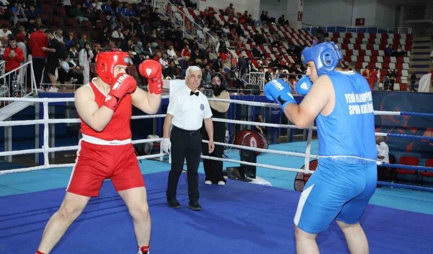 Ağrı’da 428 sporcu madalya için yumruk sallayacak