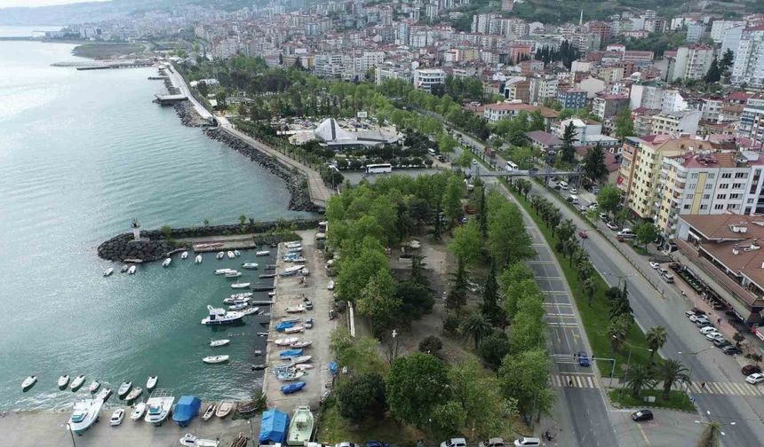 Akçaabat Sahil Park 3. etap yenileme çalışmaları başlıyor
