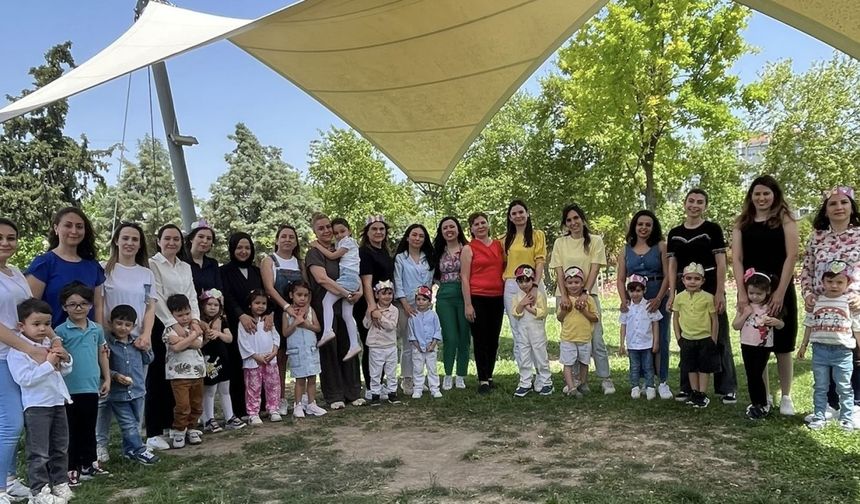 Anneler ve çocuklar doyasıya eğlendi