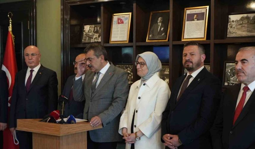 Bakan Tekin: "Balıkesir’de 22 yılda 17 milyar TL’lik yatırım yaptık"