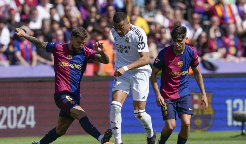Barcelona, El Clasico’da kazandı, farkı 7’ye çıkardı