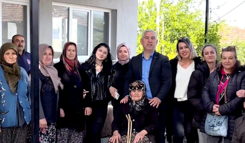 Bergama’da berberlerden CHP’li başkana tepki: "Kes traşı"