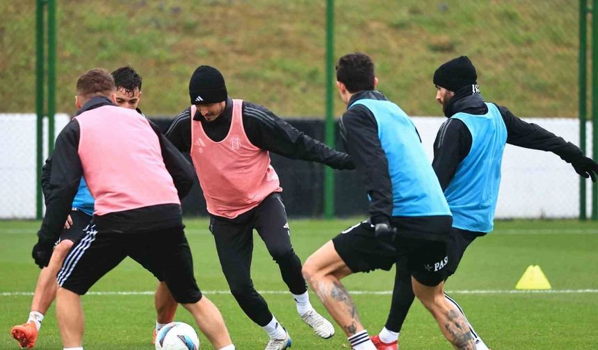 Beşiktaş, kondisyon ve taktik çalıştı