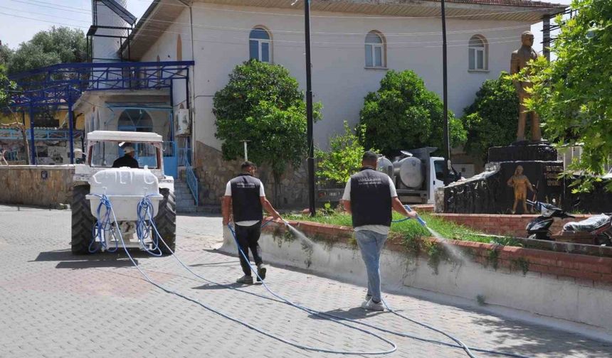 Bozdoğan Belediyesi’nden Yazıkent’te bahar temizliği